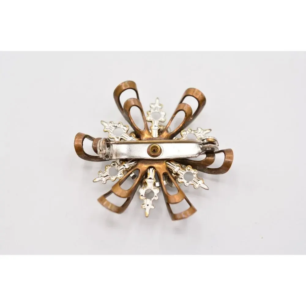 Vintage Flower Pin Brooch Brass Tone Metal Blue Rhinestone 3D Elegant 70s BinAL